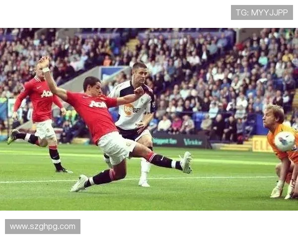 博尔顿俱乐部的历史与发展:从辉煌到挑战的转变与未来展望 博尔顿俱乐部的历史与发展:从辉煌到挑战的转变与未来展望