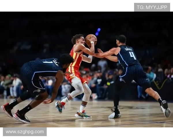 老鹰队核心特雷杨率队逆转取胜年轻阵容展现强劲竞争力 老鹰队核心特雷杨率队逆转取胜年轻阵容展现强劲竞争力