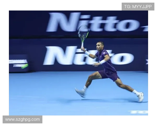 网球赛季迎来新高潮 球星竞技状态火热纷呈争夺世界第一