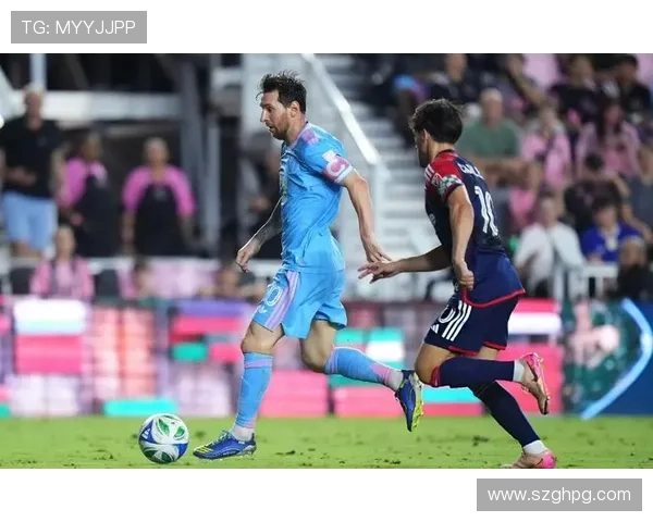 梅西助力迈阿密国际逆袭豪门球队,完美演绎足球王者风范